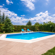 piscina no quintal